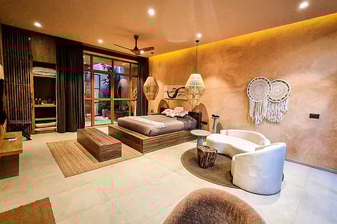 Area83,_Bengaluru_-_Suite_Room_