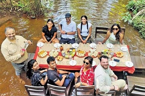 In frame: Feni tastings at Cazulo Fazenda