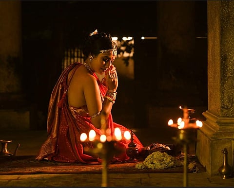 Jalsaghar Clacutta's jewel edit