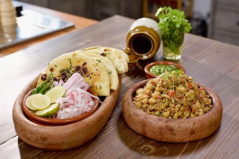 Here are some great street foods that we recommend you try if you visit or live in Delhi