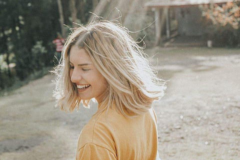 Long-term exposure to the harsh sunlight of summer can cause weathering and oxidative damage to the scalp| Image for representational purpose (Unsplash: Gian Cescon)