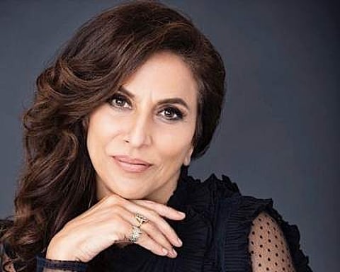 Shobhe De, speaker at the festival