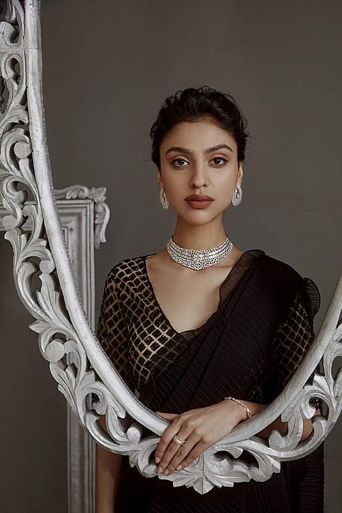 ModiGold's Tasveer Collection