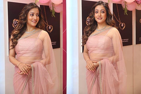 Raima Sen at the launch of GIVA outlet