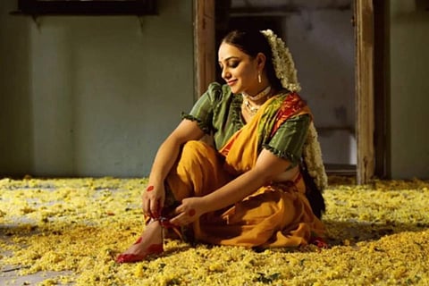 In a 'tribute to all girls who grew up in Bengal', Nithya Menen performs 'Chitrangada'