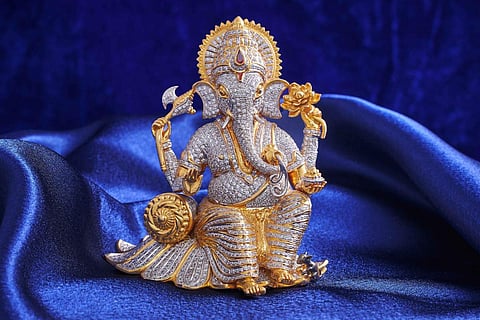 Lord Ganesh’s Murti from Navrathan Jewellers