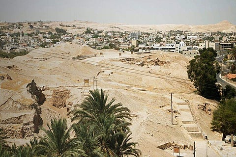 In frame: Tell al-Sultan