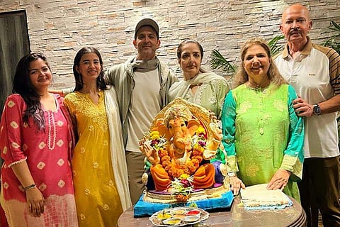 Hrithik Roshan performs Ganesh visarjan ceremony with niece Suranika at his Mumbai home