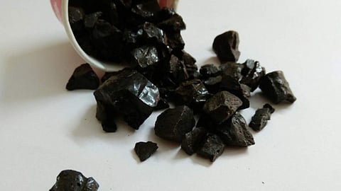 What are the 4 benefits of Shilajit for men?