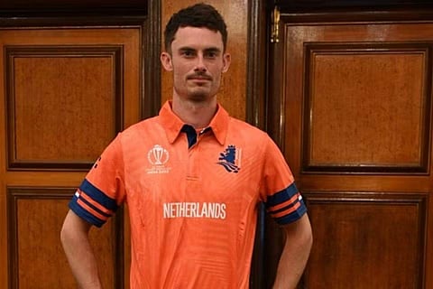 In frame: Netherlands Captain Scott Edwards