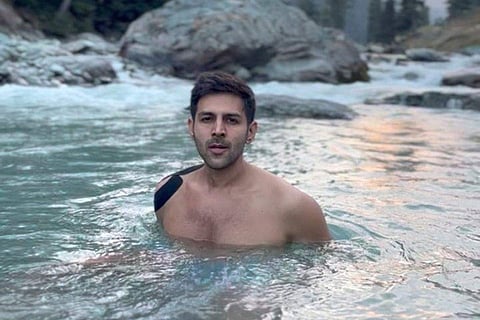 Kartik concludes Chandu Champion shoot in Kashmir