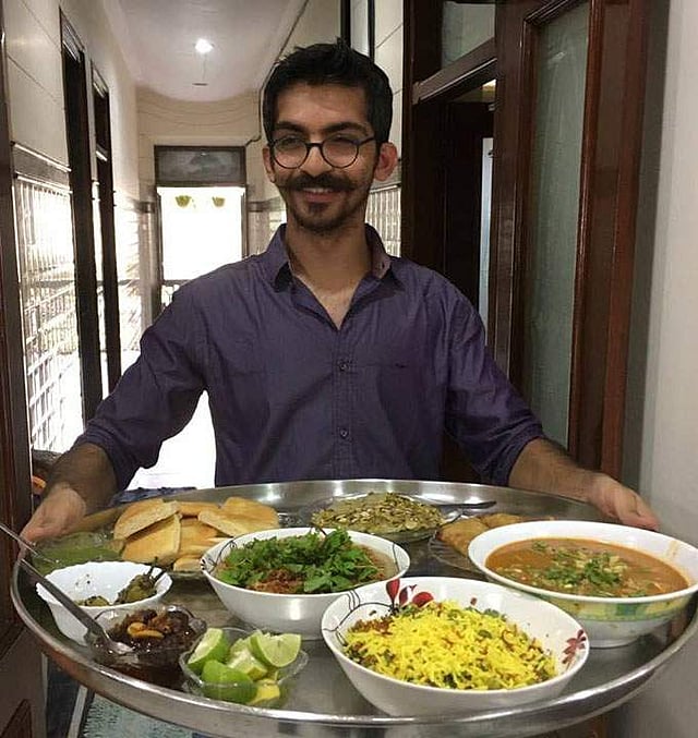 <em>Munaf Kapadia</em>