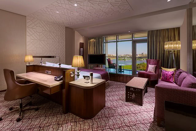 Rooms with a touch of grandeur