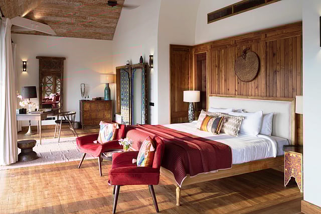 Panoramic King Suite