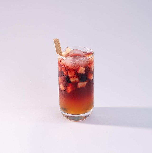 <em>Virgin sangria</em>