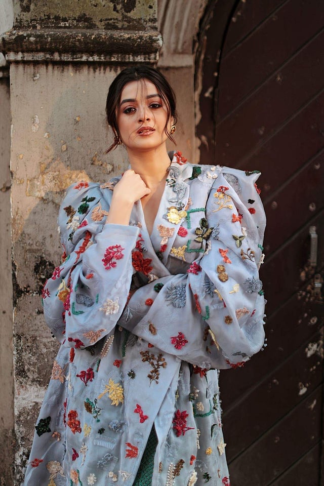 <em>Darshana Banik</em>