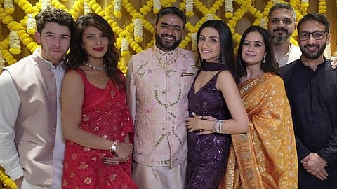In frame: Priyanka Chopra and Nick Jonas with Siddharth, Neelam and family