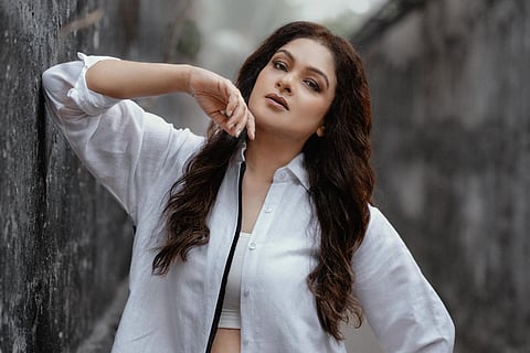 Tejaswini Kolhapure reconnects with sister Padmini’s iconic film spot in Naldehra 