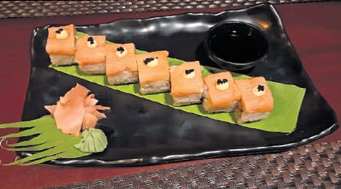 Salmon Maki from the menu of Cafe De Bangkok