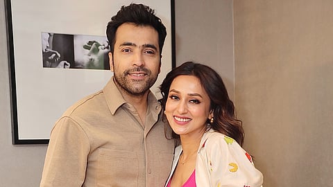 Abir Chatterjee-Mimi Chakraborty

Location: Novotel Kolkata-Hotel & Residences