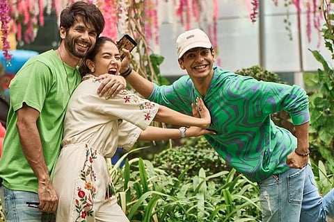 Mira Rajput offers a peek into brothers Shahid and Ishaan's 'staring contest'