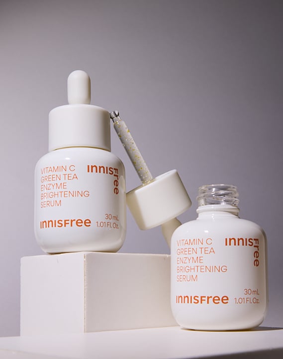 INNISFREE Vitamin C Green tea enzyme brightening serum 