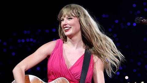 In frame:Taylor Swift