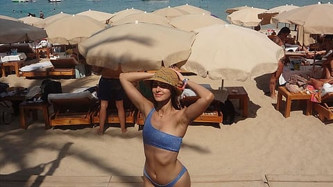 Ananya Panday leaves us craving for a beach vacation with latest post