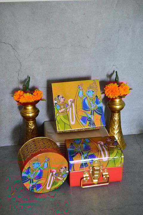 This latest Spring/Summer 2024 Collection captures the essence of sunny days and carefree moments