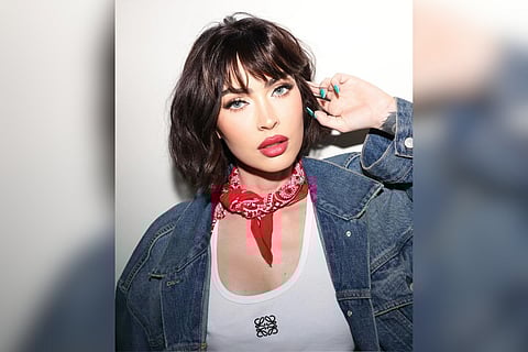 Megan Fox has a makeover — chops her hair, sports the brunette look