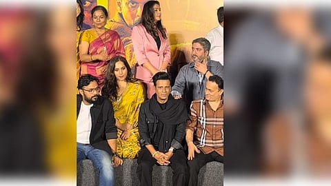 Manoj Bajpayee (centre)