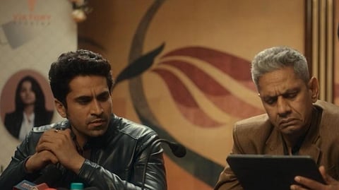 Lovekesh Solanki with his co-star Vijay Raaz in Showtime