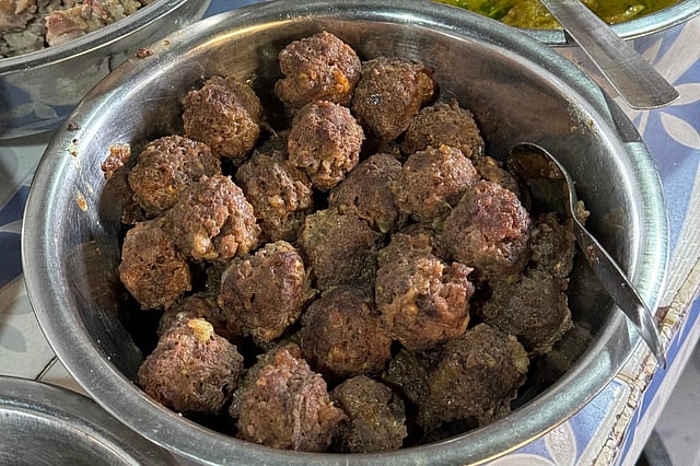 Doh Shain (Meat Balls)