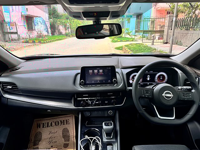 Interiors of the Nissan X-Trail 2024