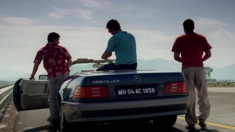 Still from Dil Chahta Hai