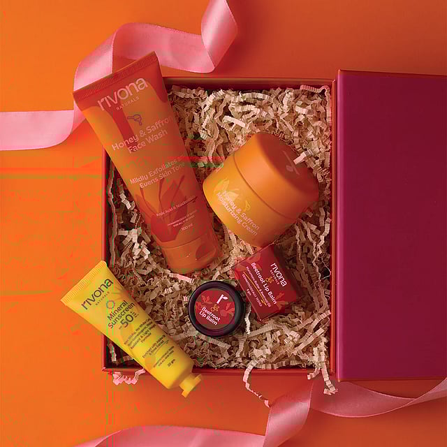 Rivona Naturals’ Glow Getter Essentials Gift Set