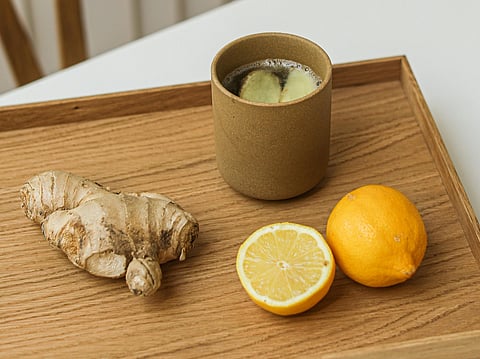 Ginger lemon tea: A magical remedy for a sore throat