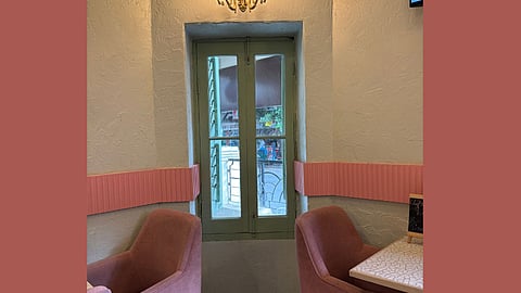 Experience premium coffee and delectable dishes at a cosy and vibrant setting in Kolkata