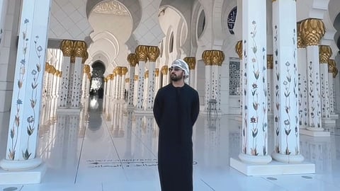 Diljit Dosanjh proudly declares ‘Punjabi aa gaye Abu Dhabi’ during Dil-Luminati tour concert, performs ‘Tu Mujhe Kabool’ from ‘Khuda Gawah’