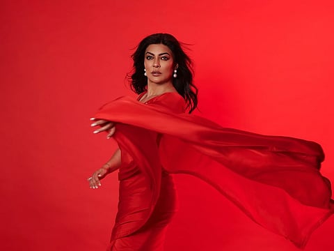 Sushmita Sen paints the town red in a stunning sari