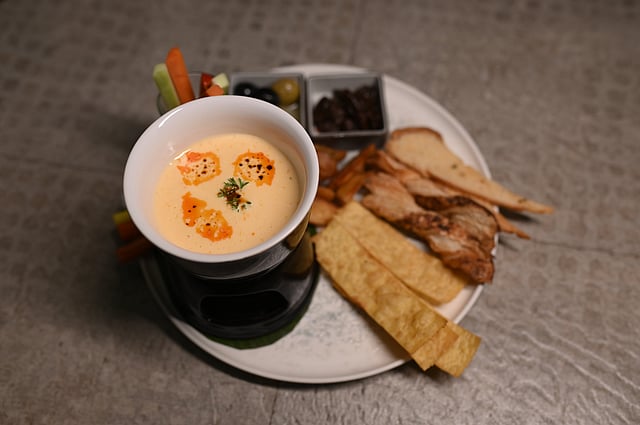 Spiced Cheese Fondue