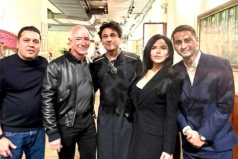Vikas Khanna shares heartfelt memory of hosting Shah Rukh Khan at his restaurant, under a moonlit sky 