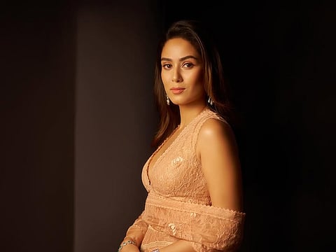 Mira Kapoor looks like a complete diva in a sari
