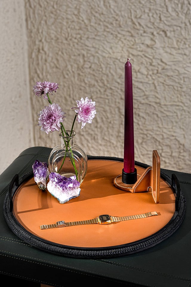 Birch leather circular tray