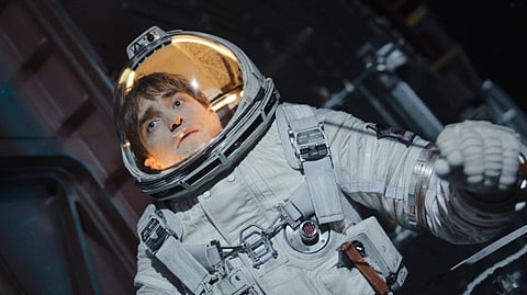 Robert Pattinson in Mickey 17