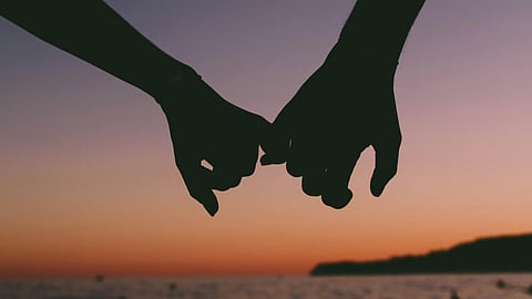 Is micro-mance the new definition of ‘little things’ in romance? 