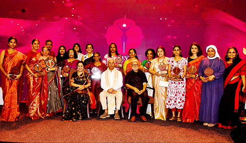 Devi Awards Kochi 2025: Highlights of the magnificent event