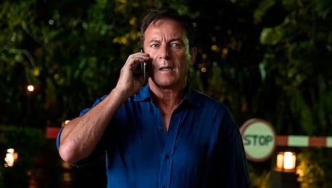 Jason Isaacs in White Lotus