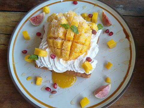 Mango French toast