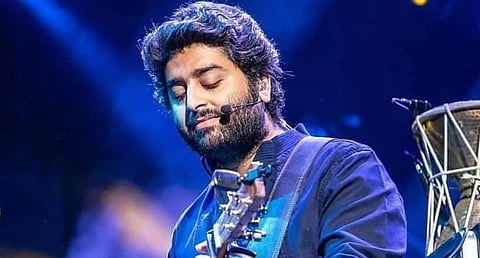 Arijit Singh visited a sacred temple in MP with his wife